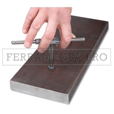 BETA 1430/S - Serie di estrattori conici per viti  e prigionieri danneggiati destrorsi in astuccio di plastica