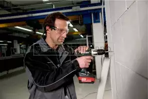 Metabo SB 18 LT Trapano-avvitatore a percussione a batteria in MetaLoc