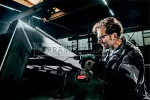 Metabo BS 18 LTX-3 BL I Trapano-avvitatore a batteria in MetaLoc