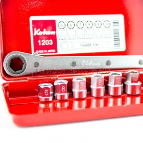 KIT CASSETTA in METALLO con 6 CHIAVI a BUSSOLA ESAGONALI e CHIAVE CRICCHETTO REVERSIBILE KOKEN